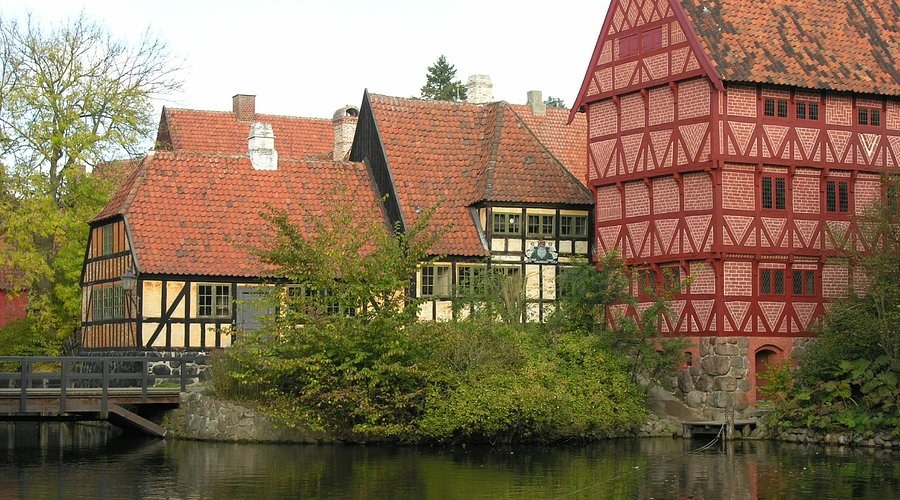 Den Gamle By: Private Time-Travel Through Old Denmark