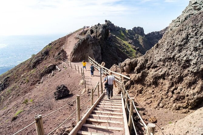 Pompeii & Mount Vesuvius: Summit Crater Walk with Guided Visit