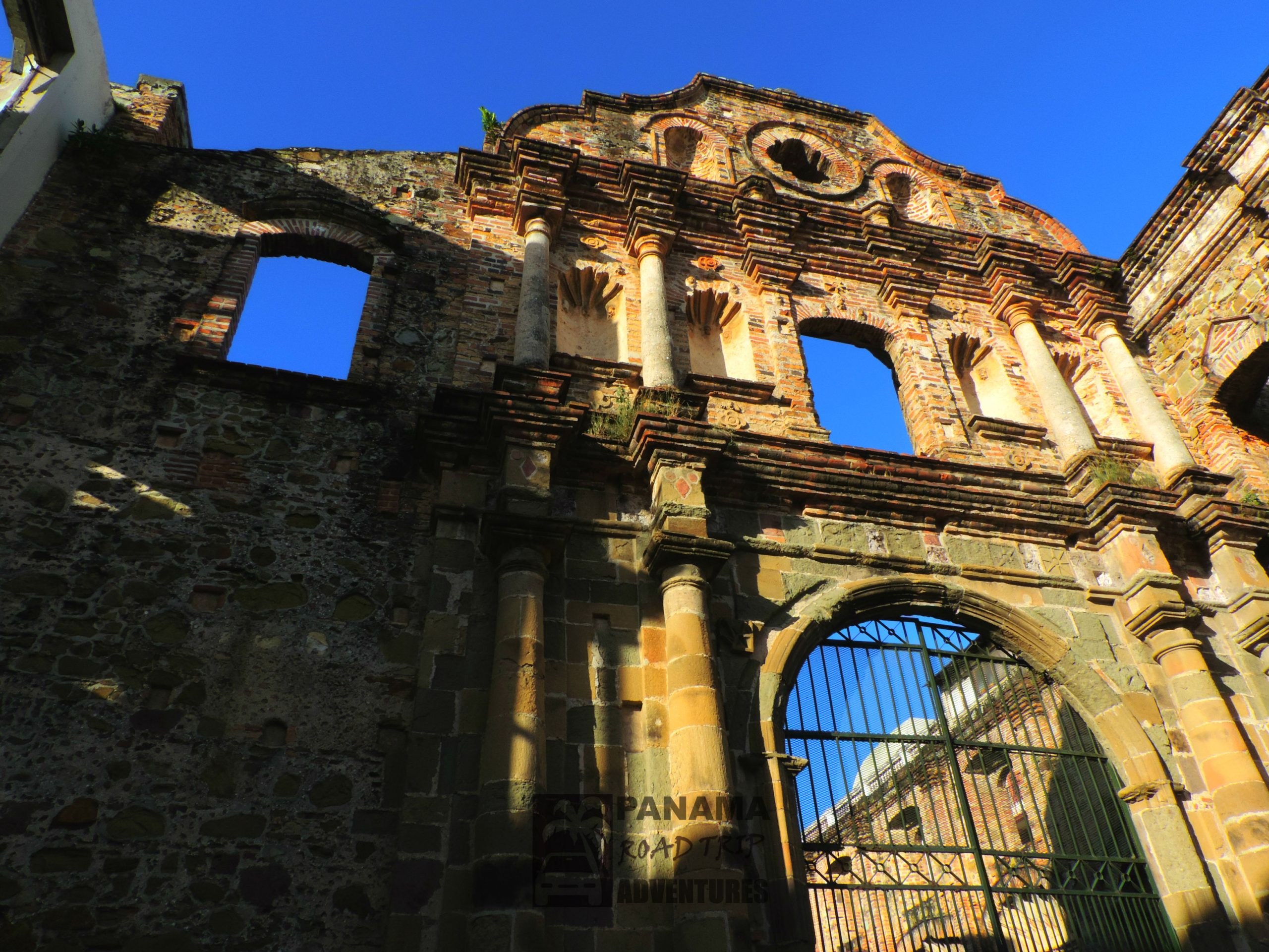 Casco Viejo: Private Architecture & History Walk with Expert Local Guide