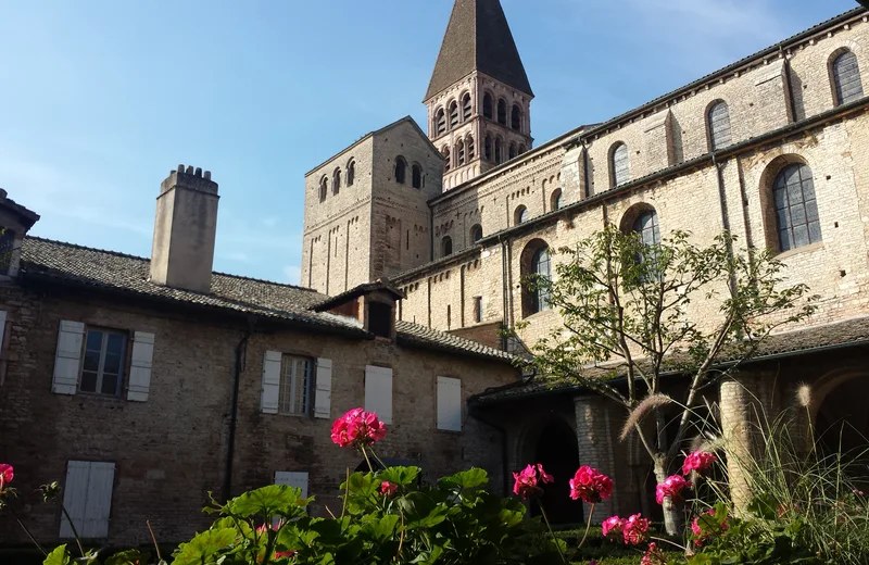 Private Guided Tour of Abbaye Saint-Philibert, Tournus