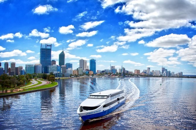 Swan River Luxury Lunch Cruise: Perth's Golden Skyline
