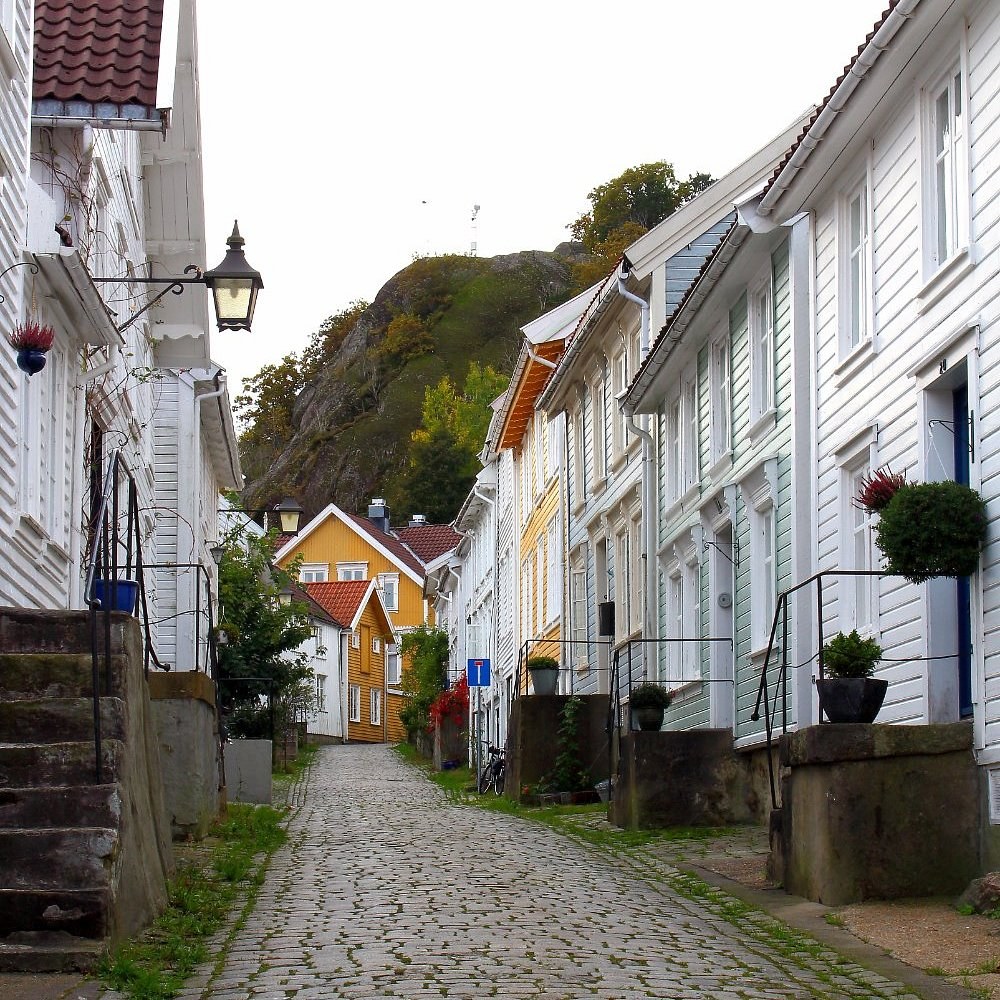 Mandal Old Town & Sjøsanden Beach: Private Walking Masterclass