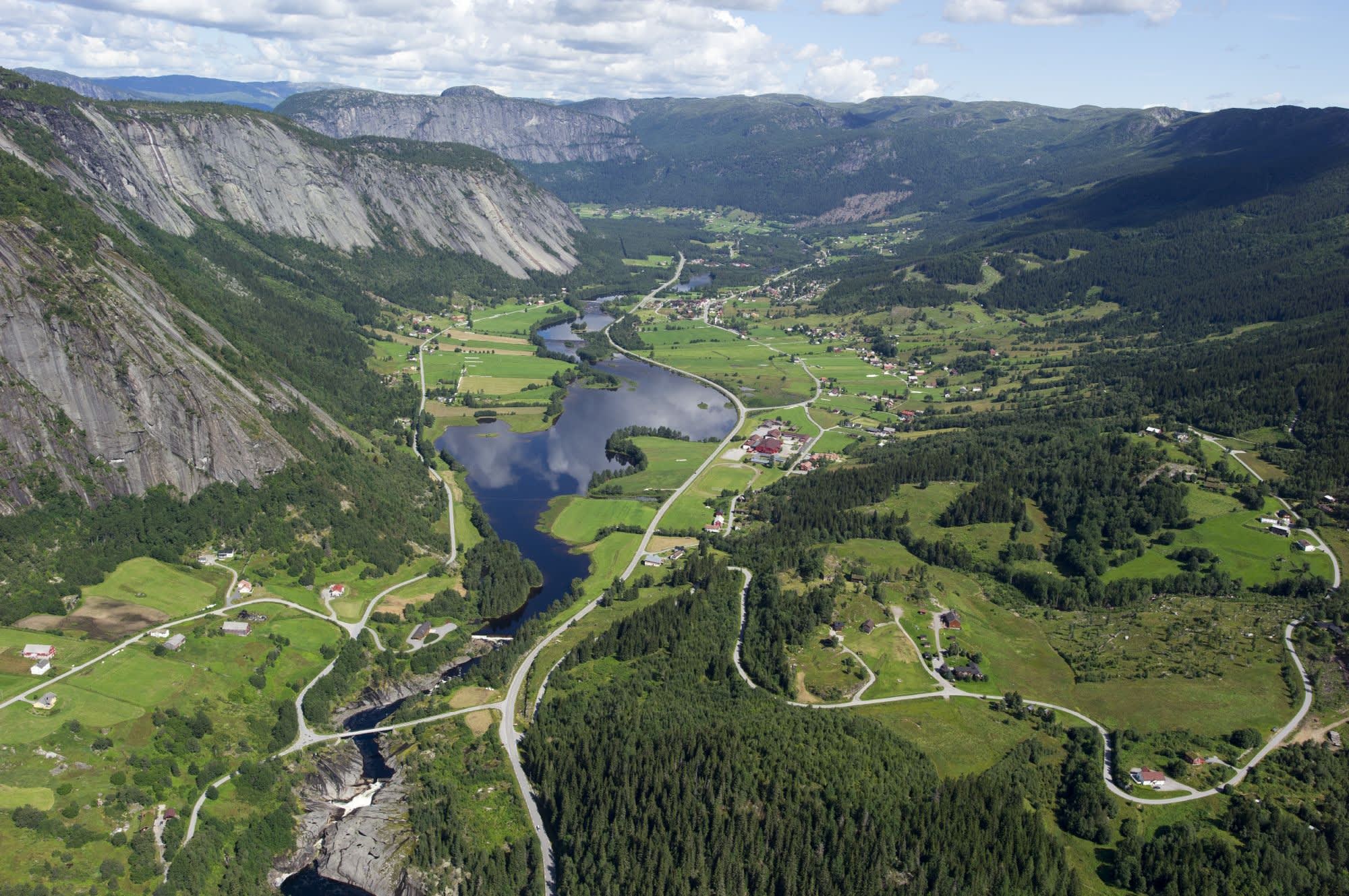 Setesdal Valley & Evje Mineral Safari: Private Wilderness Drive