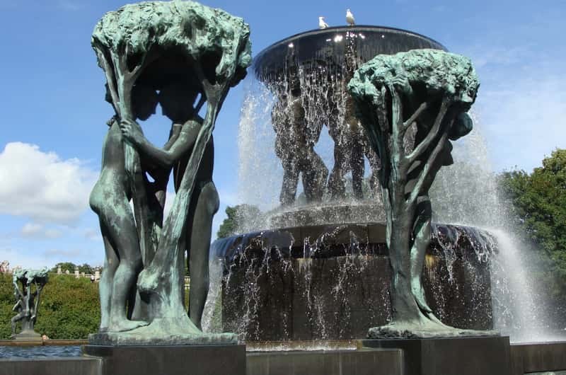 Vigeland's Norway: Private Art & Coastal Village Discovery