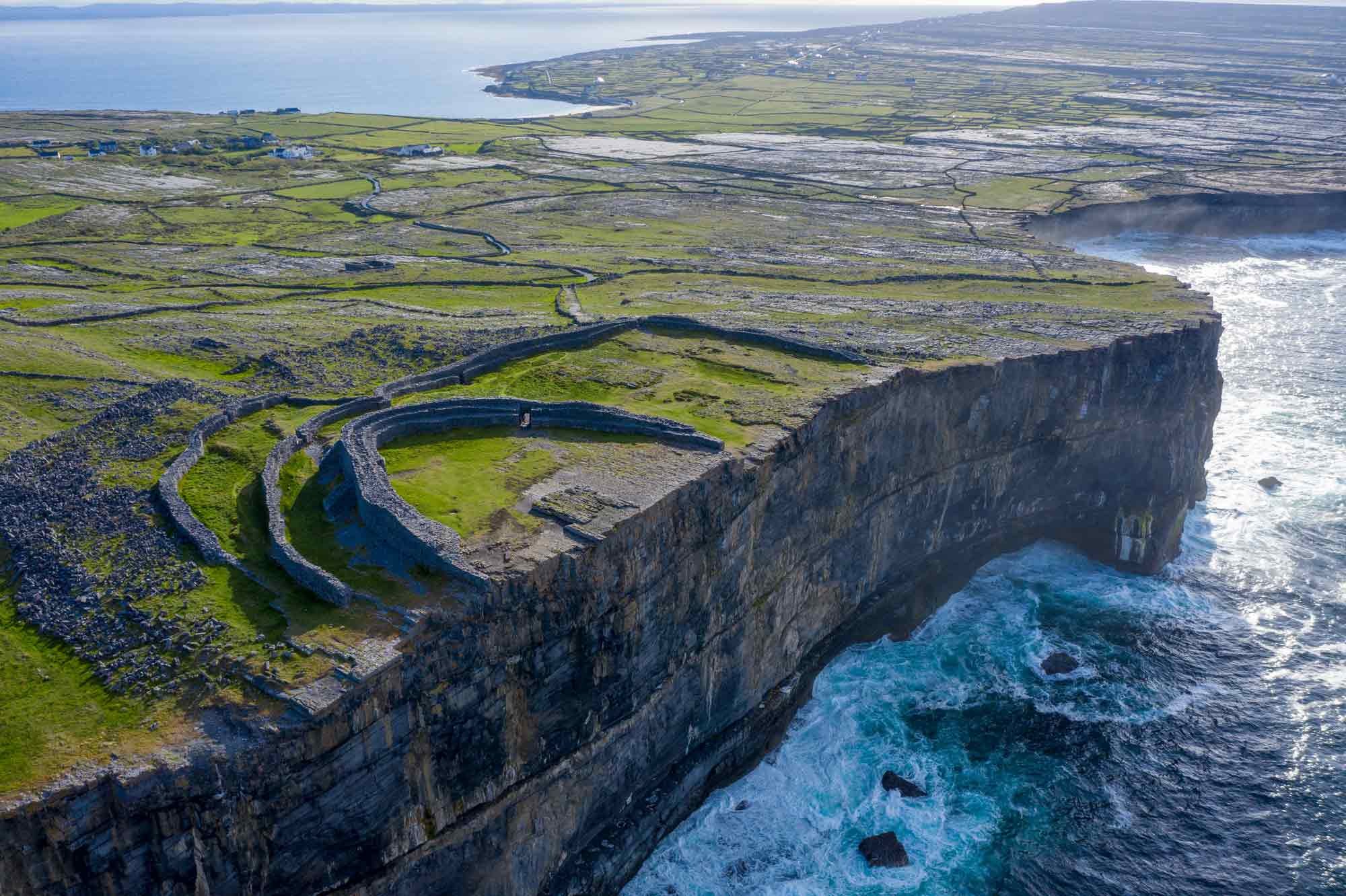 Aran Islands Day Voyage: Inis Mór, Dún Aonghasa & Ancient Forts