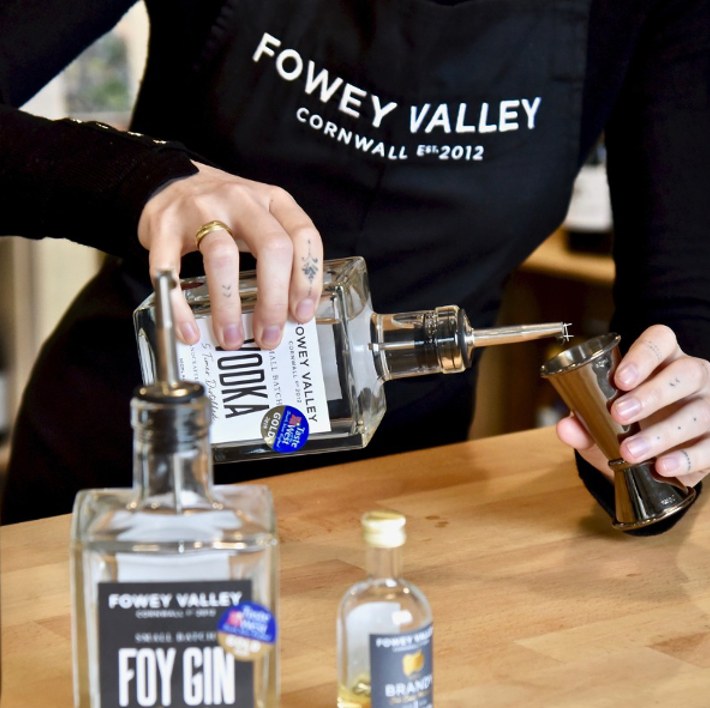 Fowey Distillery: Guided Distillery Tour & Tutored Gin Tasting