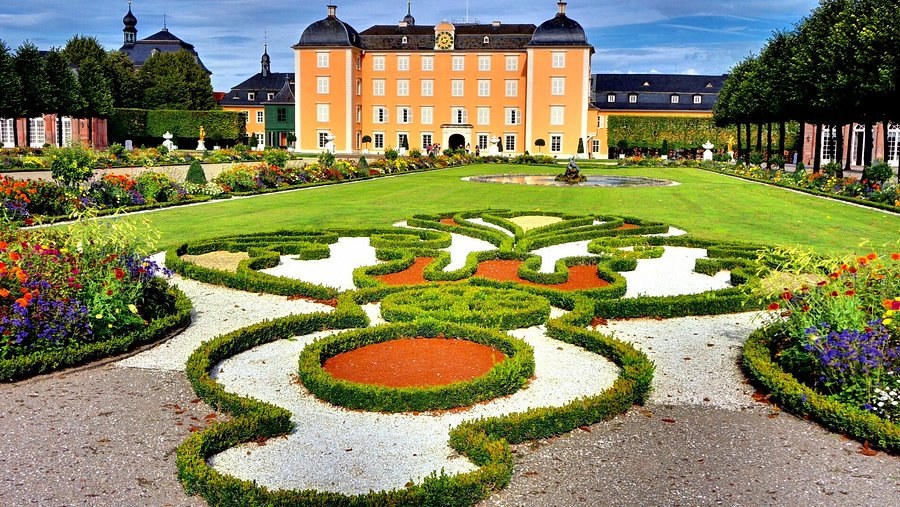 Gardens of Schloss Schwetzingen: Royal Baroque Splendour
