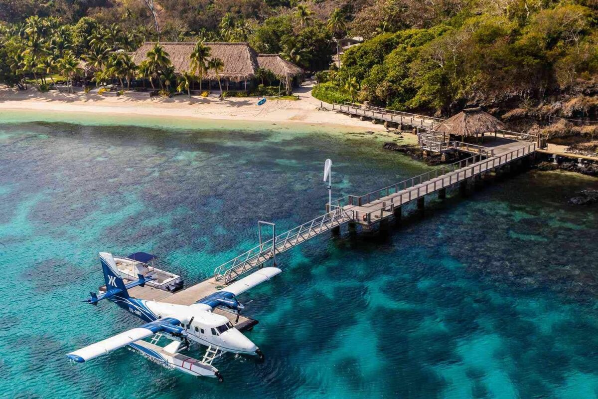 Fiji Private Seaplane & Deserted Island Picnic Beyond the Date Line