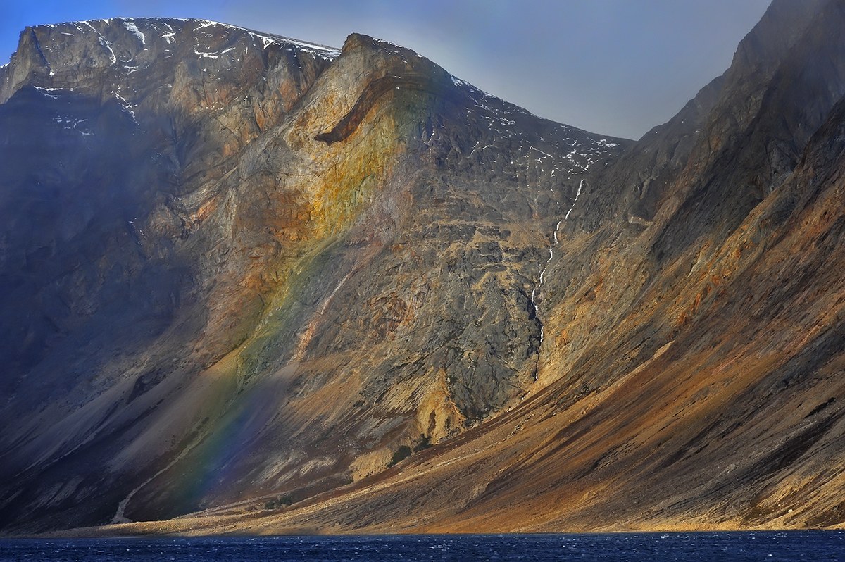 Walk Ashore in Torngat Mountains National Park: Guided Tundra Trek
