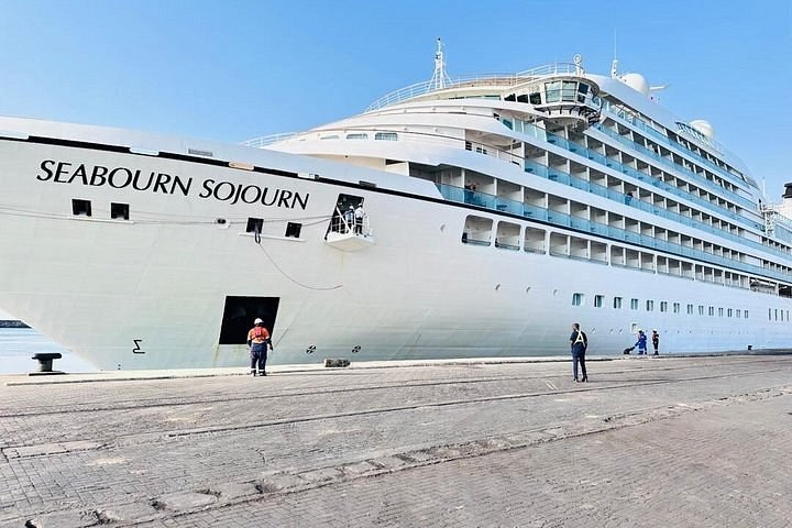 Sekondi-Takoradi Twin City Private Shore Immersion