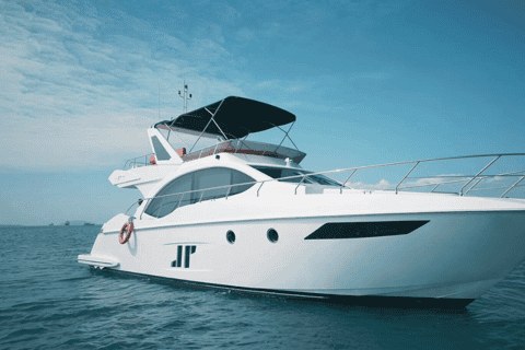 Sailing the South China Sea: Private Luxury Yacht Day Charter