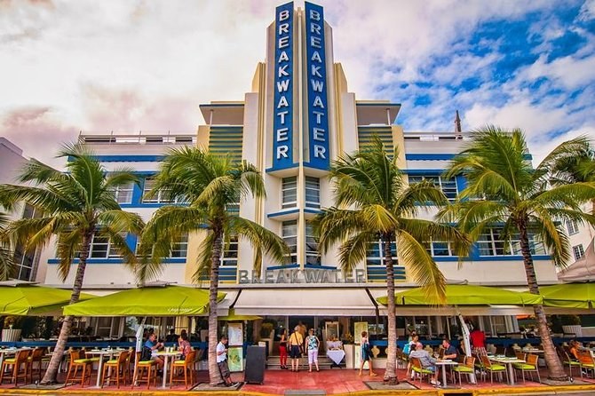 Official Art Deco Walking Tour of South Beach (near-port safety net)