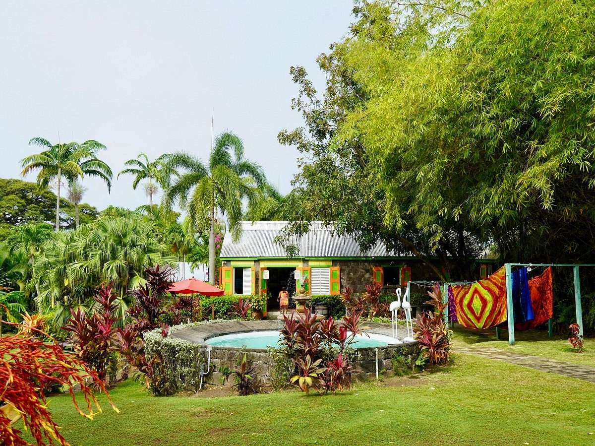 Romney Manor & Caribelle Batik: Art, History & Rainforest Garden
