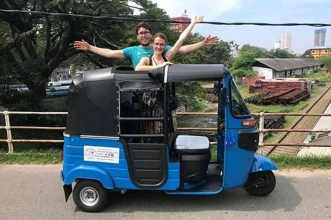 Colombo Tuk-Tuk Food & Neighbourhood Discovery: Private