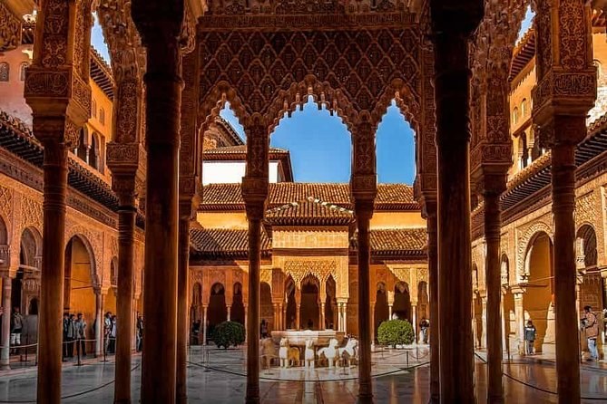 Alhambra Private Tour: Nasrid Palaces + Generalife from Motril Port