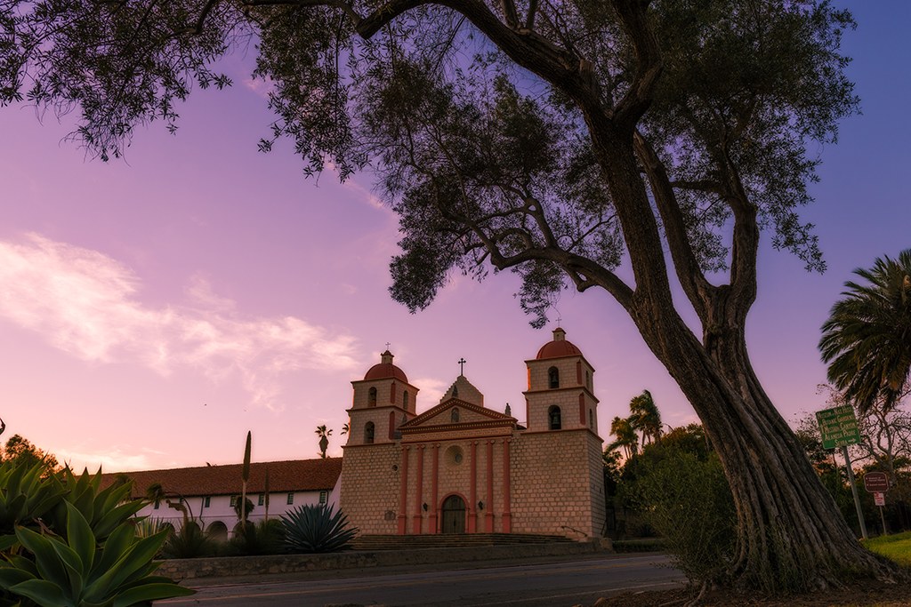 Old Mission Santa Barbara: Guided Historical & Garden Tour