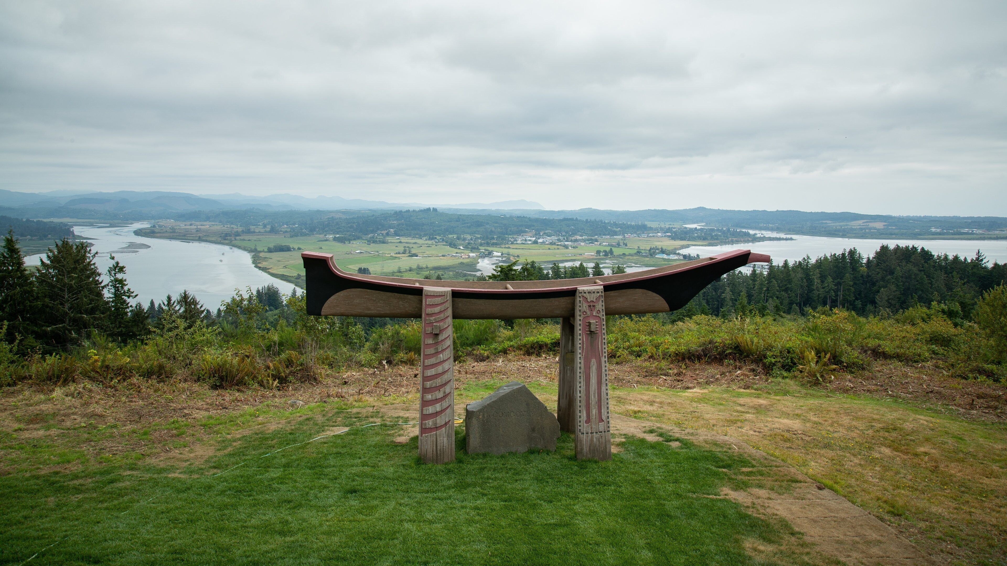 Astoria Column Climb & Panoramic City Tour with Local Expert