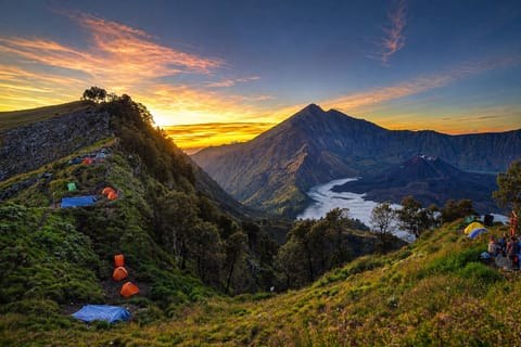 Mount Rinjani Panorama Trek: Crater Rim Sunrise at 2,639 m
