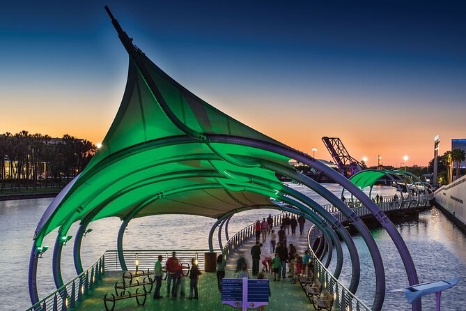Tampa Riverwalk & Historic Landmarks: Private Expert Walking Tour