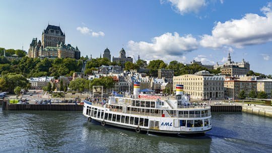 Old Québec City: Private Guided Walk Through UNESCO Fortifications