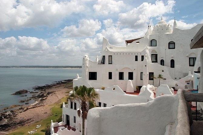 Playa Brava to La Barra: Private Coastal Drive & Gourmet Lunch