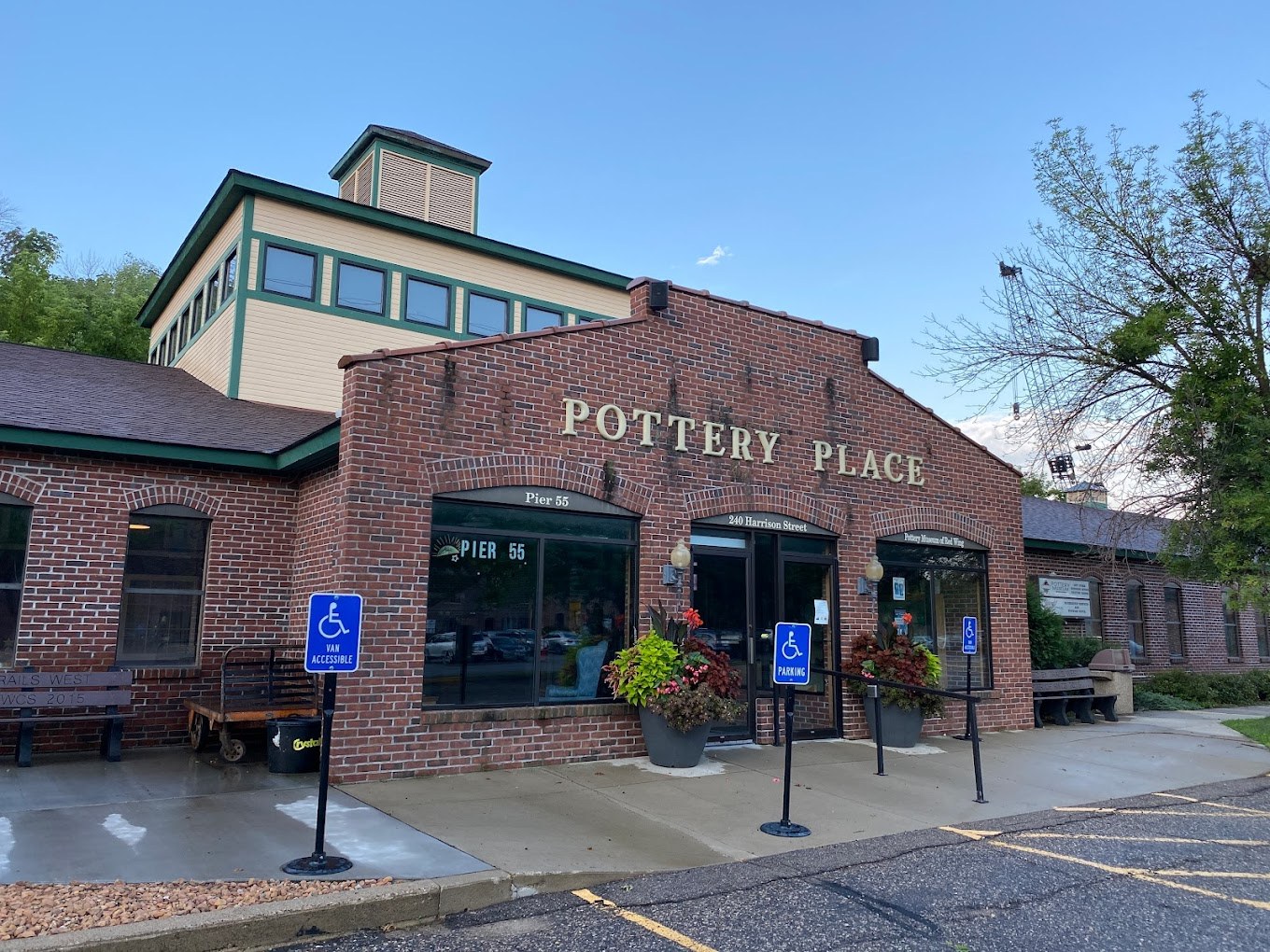 Pottery Museum of Red Wing: A Deep-Dive with a Curator