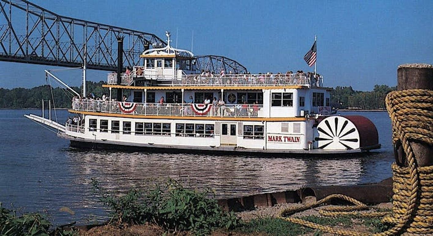 Mark Twain Riverboat: Scenic Mississippi Sightseeing Cruise