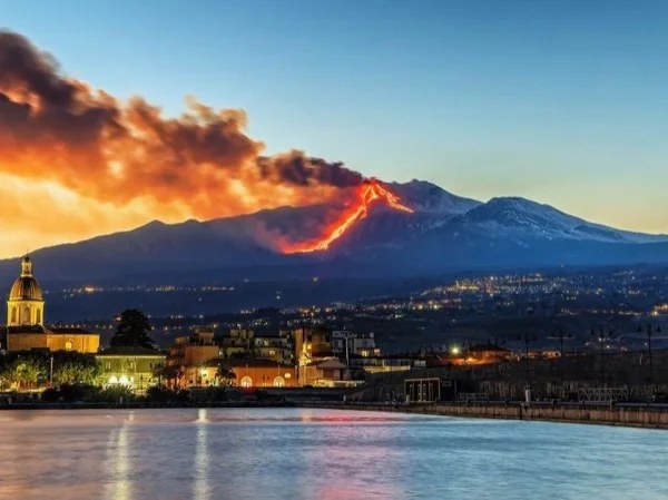Private Mt. Etna Summit & Lava Fields: Sicily's Living Volcano