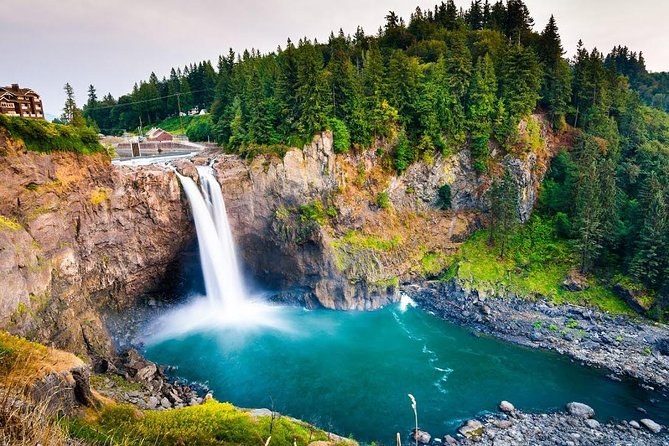 Snoqualmie Falls & Wine Country: Half-Day Alpine Escape