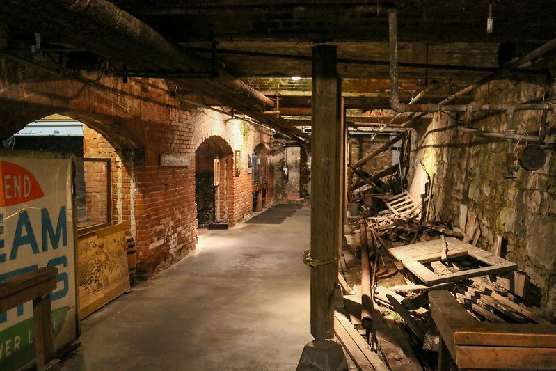 Seattle Underground Tour: Pioneer Square's Secret City