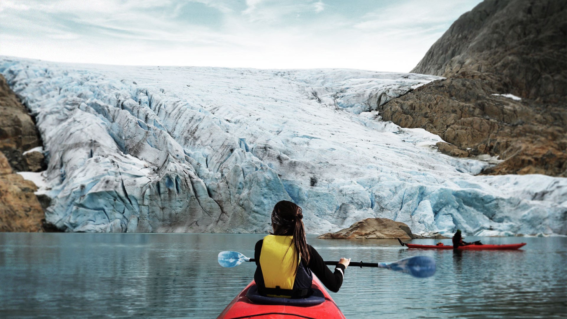 Folgefonna Glacier Kayaking: Paddle the Ice-Blue Fjord
