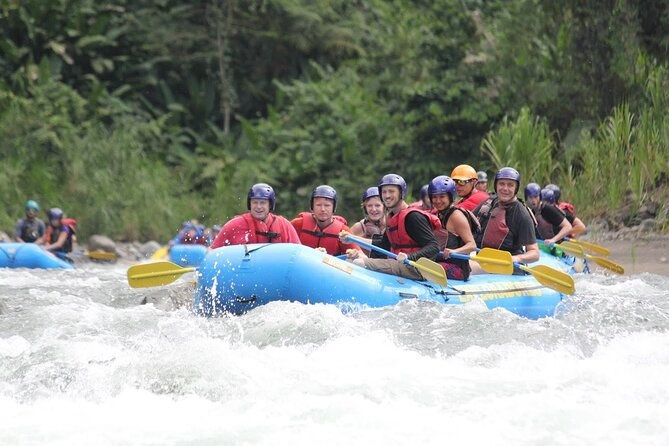 Reventazón River White-Water Rafting (Class III–IV)