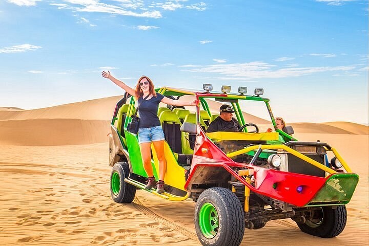 Ica & Huacachina Oasis: Private Dune Buggy & Sandboarding Day