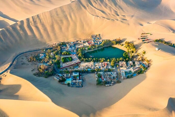 Paracas Reserve & Huacachina Oasis: Full-Day Desert Adventure
