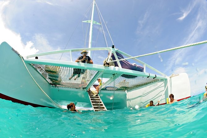 Private Island Hopping: Prickly Pear & Sandy Island by Catamaran