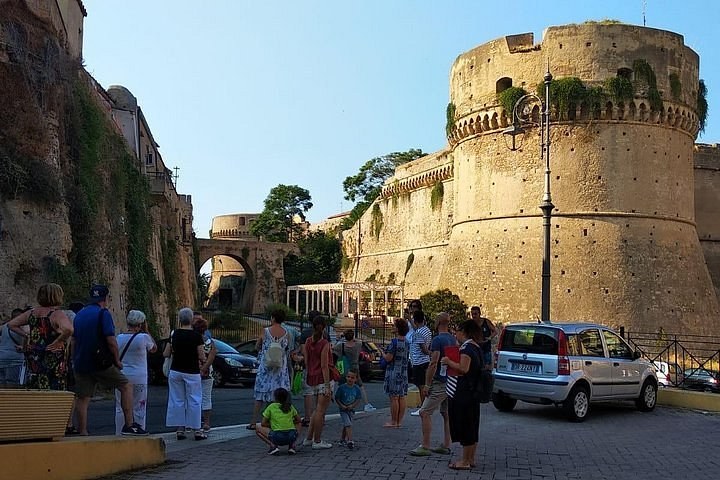 Crotone Private City Walking Tour: Pythagoras, Castles & Cathedral