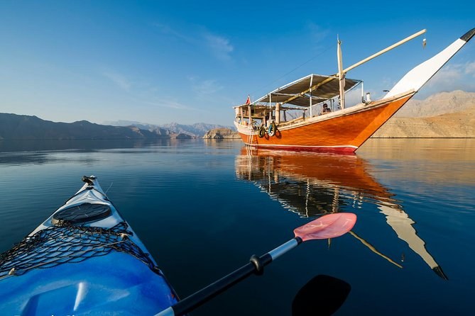 Telegraph Island Dhow Cruise with Snorkeling & Dolphin Watch