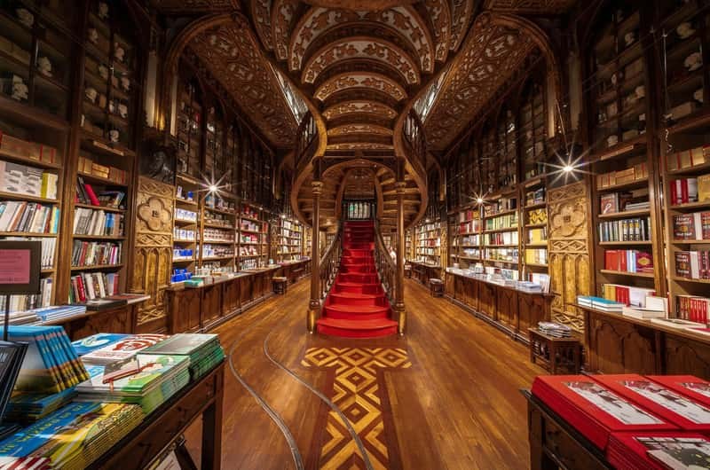 Livraria Lello & Clérigos Tower: Porto's Iconic Landmarks