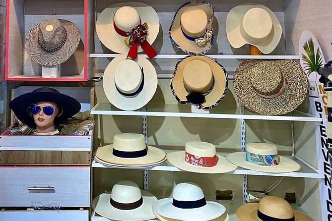 Montecristi Hat Atelier: Master Weaver & Panama Hat Heritage Tour