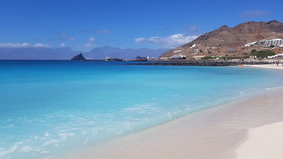 Laginha Beach & Mindelo Sunset Esplanade: Luxe Half-Day Escape