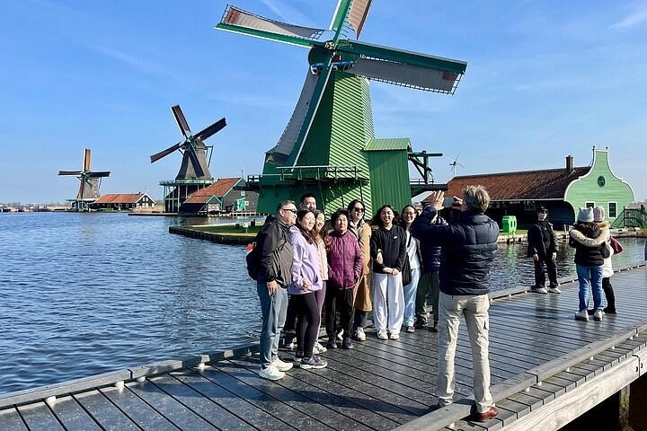 Zaanse Schans Windmills & Artisan Cheese: Private Heritage Tour