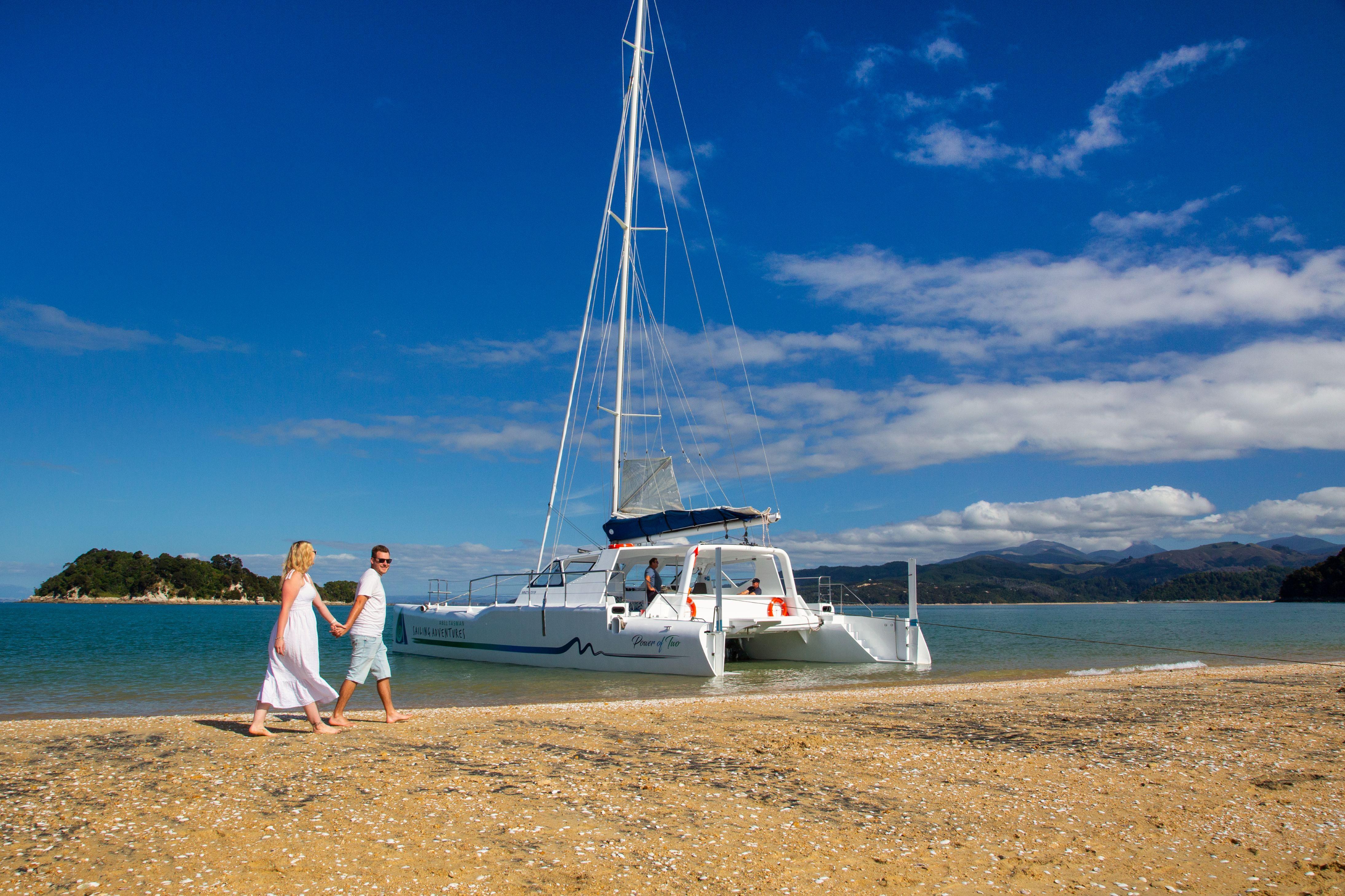 Abel Tasman Half-Day Cruise: Split Apple Rock & Seal Colony