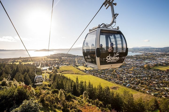 Skyline Rotorua: Gondola, Luge & Mountaintop Fine Dining