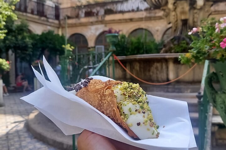Taormina Street Food & Wine Tasting: A Sicilian Feast