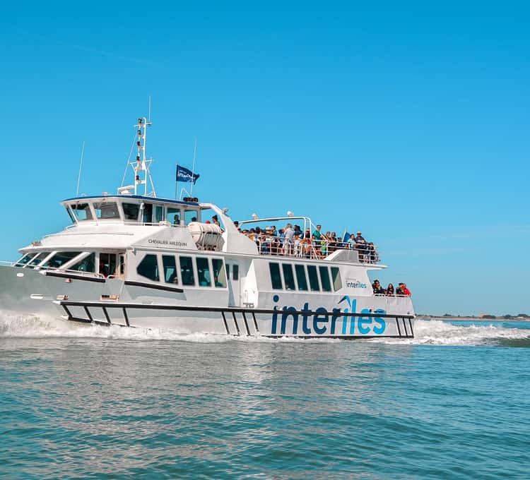 Fort Boyard: Guided Boat Expedition to France's Most Famous Fort