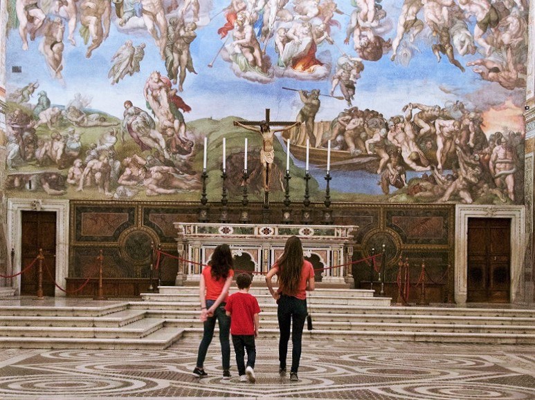 Private Vatican After-Hours: Sistine Chapel by Candlelight