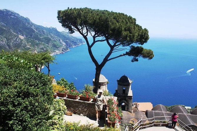 Amalfi Coast Drive by a Private Cruise Driver
