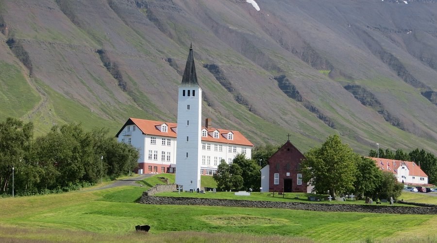 Hólar Cathedral & Medieval Bishopric: Private Scholarly Tour