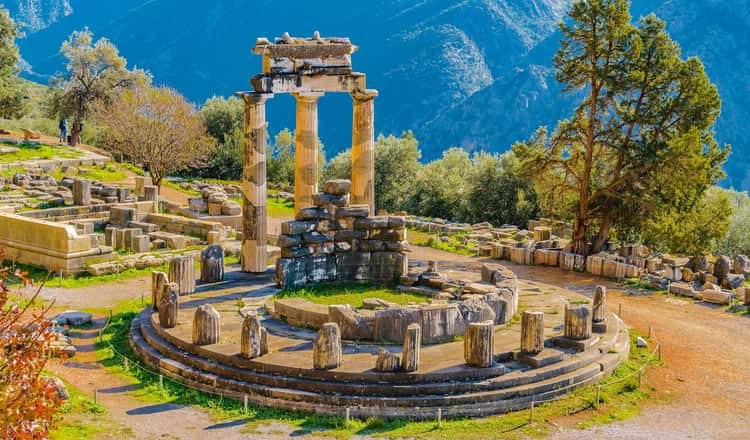Delphi Archaeological Site & Museum: Skip-the-Line Private Tour