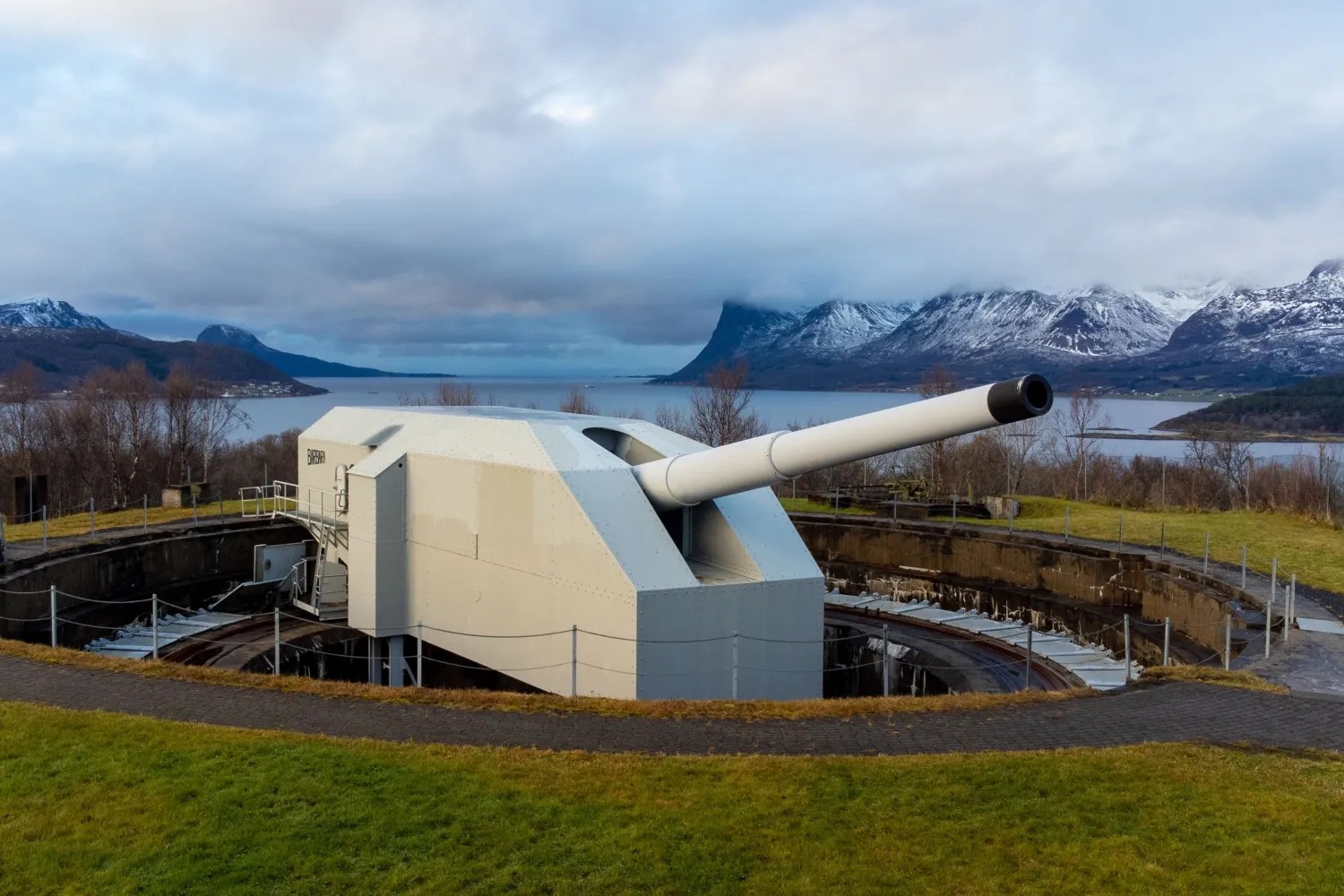 Adolf Gun (Adolfkanonen): Private Guided WWII Fortress Tour